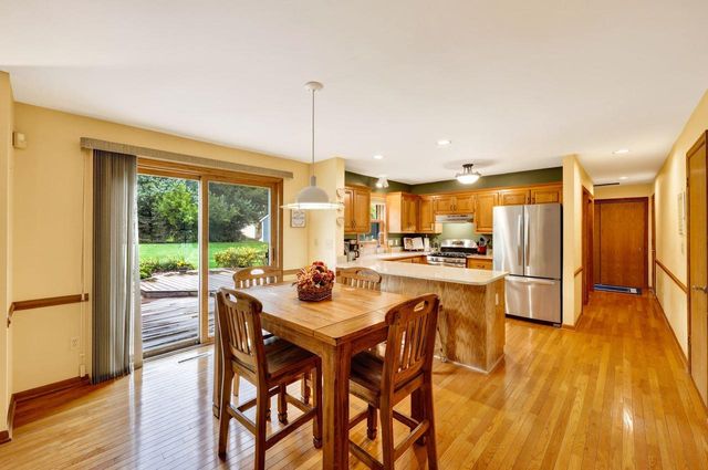 W148N7167 Terriwood COURT, Menomonee Falls, WI 53051