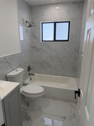 80 NE 48TH Street, Oakland Park, FL 33334