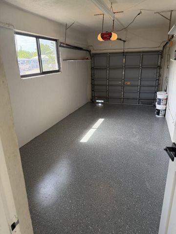 80 NE 48TH Street, Oakland Park, FL 33334