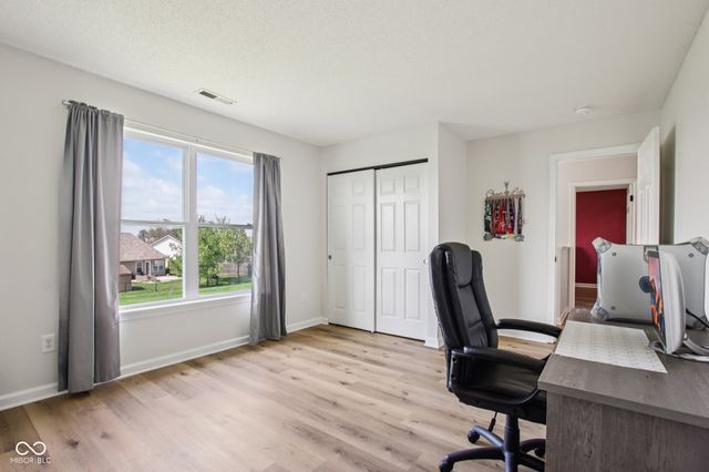 3642 Limelight Lane, Whitestown, IN 46075
