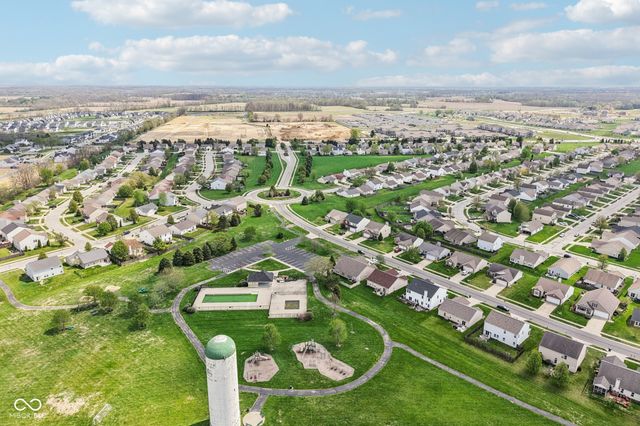 3642 Limelight Lane, Whitestown, IN 46075