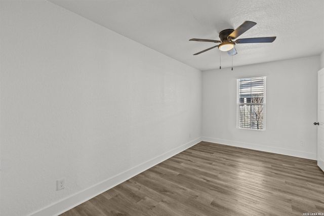 2107 McKinley, San Antonio, TX 78210