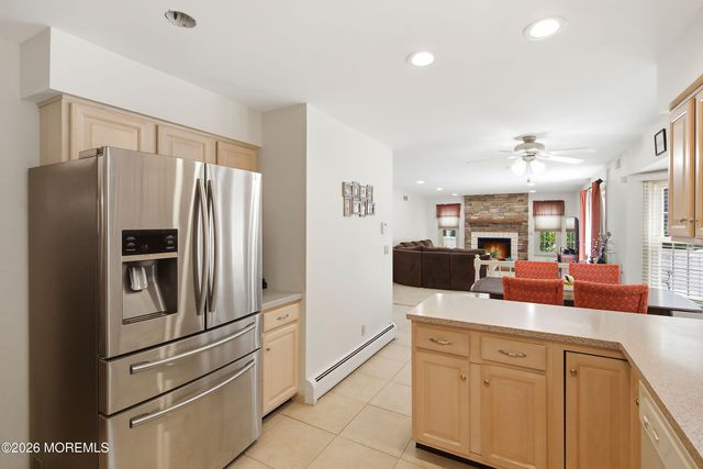 4 Carriage Court, Marlboro, NJ 07746