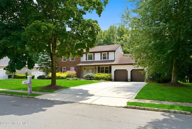 4 Carriage Court, Marlboro, NJ 07746