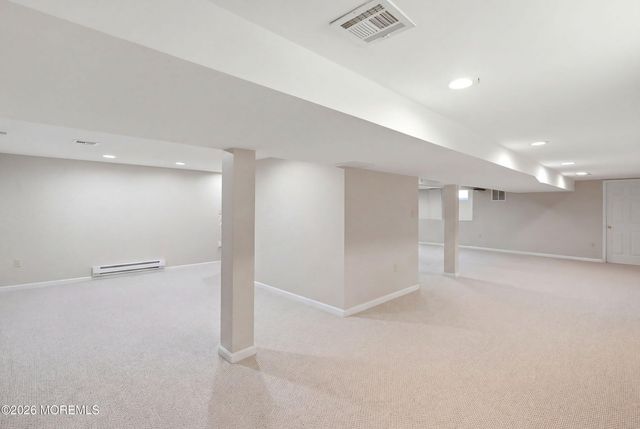 4 Carriage Court, Marlboro, NJ 07746