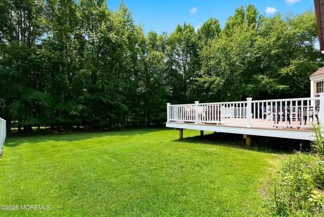 4 Carriage Court, Marlboro, NJ 07746