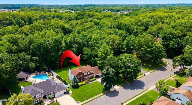 4 Carriage Court, Marlboro, NJ 07746