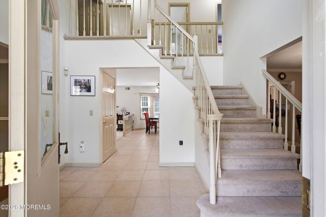 4 Carriage Court, Marlboro, NJ 07746