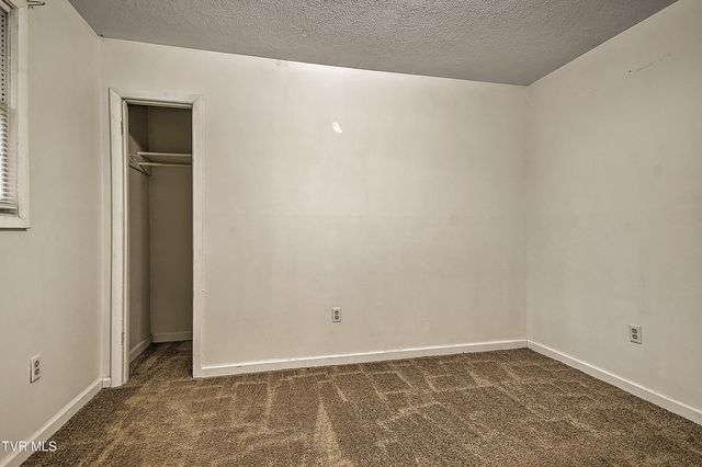 757 West West Jackson Street, Gate City, VA 24251