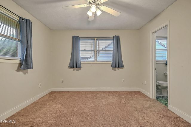 757 West West Jackson Street, Gate City, VA 24251