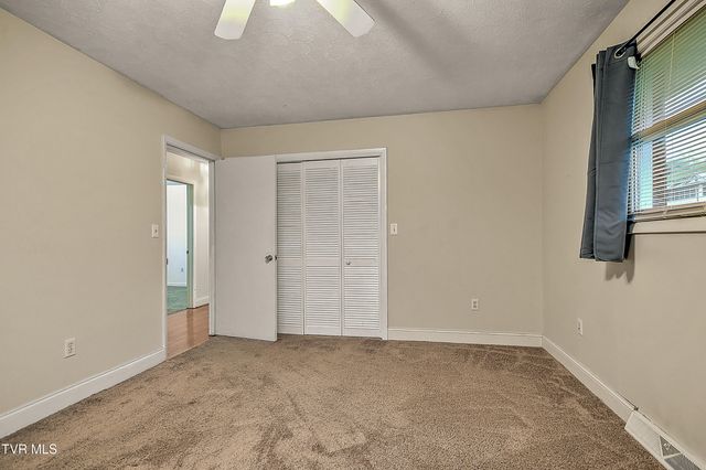757 West West Jackson Street, Gate City, VA 24251