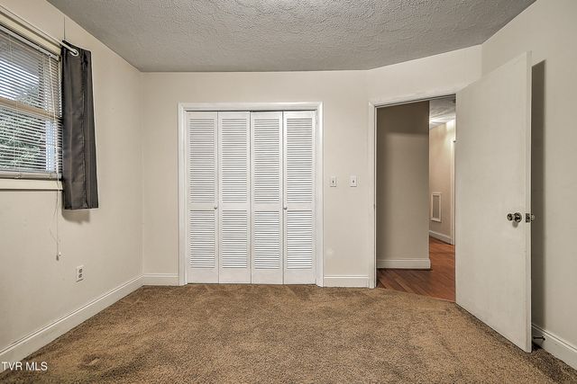 757 West West Jackson Street, Gate City, VA 24251