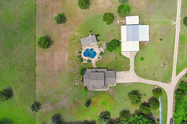 6251 Hayes Road, Midlothian, TX 76065