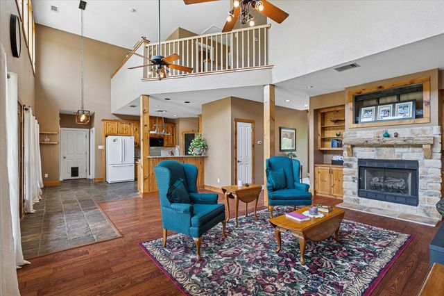 6251 Hayes Road, Midlothian, TX 76065