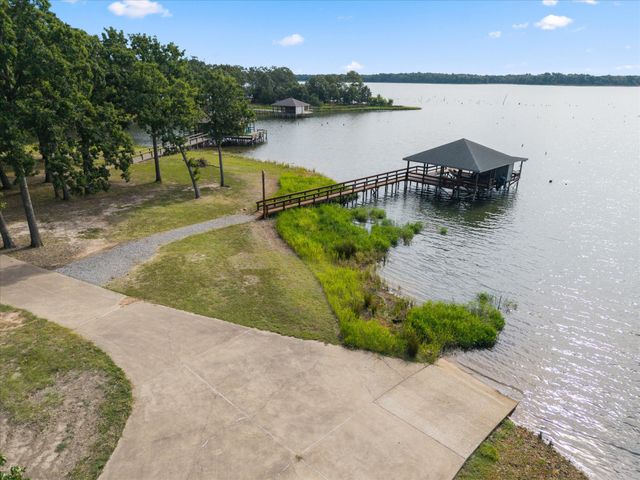 940 Private Road 5980, Yantis, TX 75497