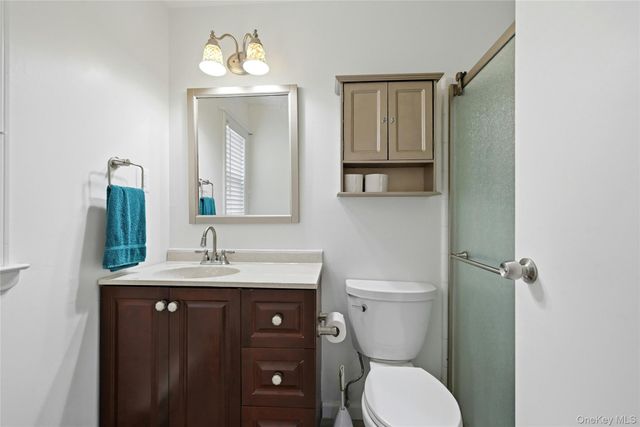 204 Belfast Lane, Ridge, NY 11961