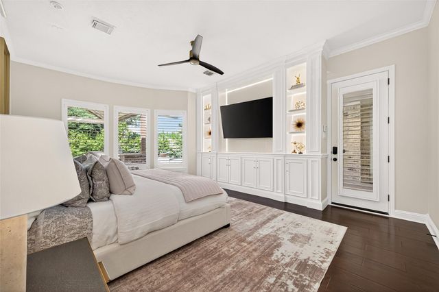 15 Veilwood Circle, The Woodlands, TX 77382