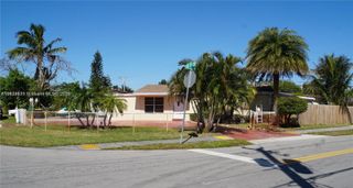 4361 SW 49th Ct, Dania Beach, FL 33314