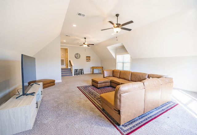 155 Cherokee Dock Rd, Lebanon, TN 37087