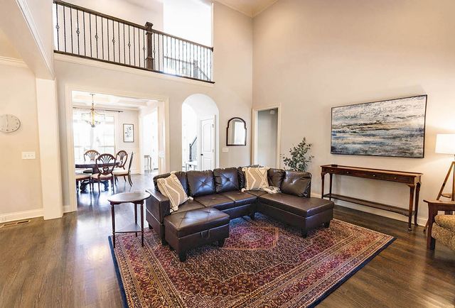 155 Cherokee Dock Rd, Lebanon, TN 37087