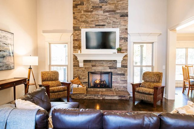 155 Cherokee Dock Rd, Lebanon, TN 37087