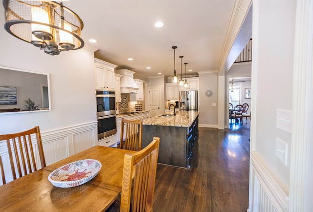 155 Cherokee Dock Rd, Lebanon, TN 37087