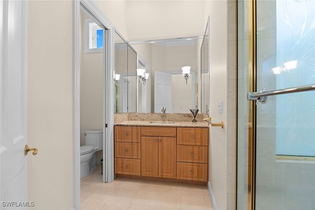 709 Jamestown LN, Naples, FL 34108