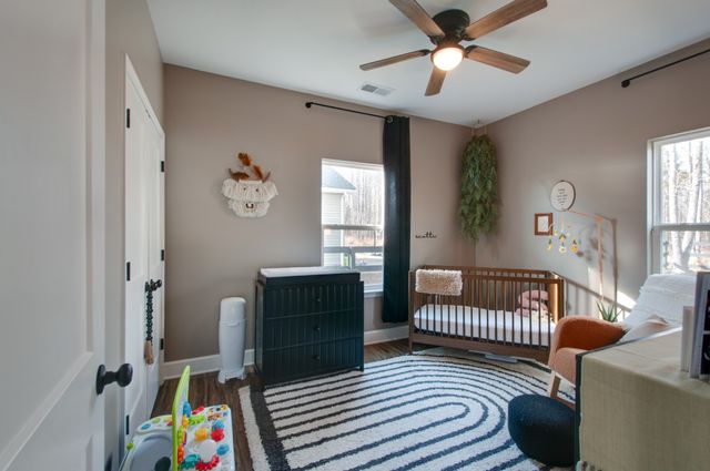 146 Eno Rd, Dickson, TN 37055