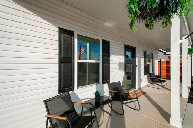 146 Eno Rd, Dickson, TN 37055