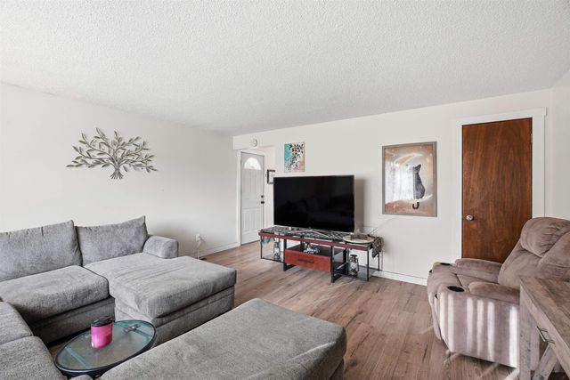 1315 E Bridgeport Ave, Spokane, WA 99207