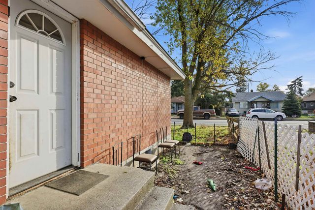 1315 E Bridgeport Ave, Spokane, WA 99207