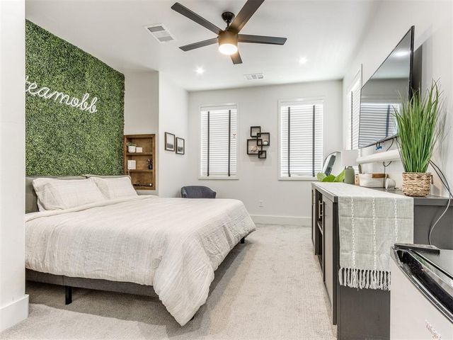 927 Pedalers Lane, Oklahoma City, OK 73108