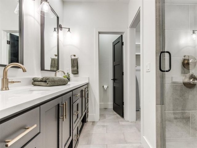 927 Pedalers Lane, Oklahoma City, OK 73108