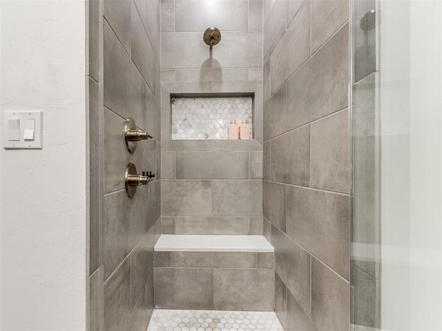 927 Pedalers Lane, Oklahoma City, OK 73108