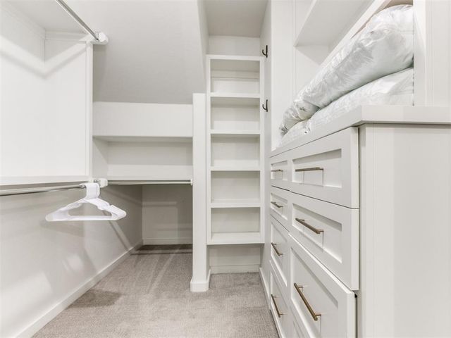 927 Pedalers Lane, Oklahoma City, OK 73108