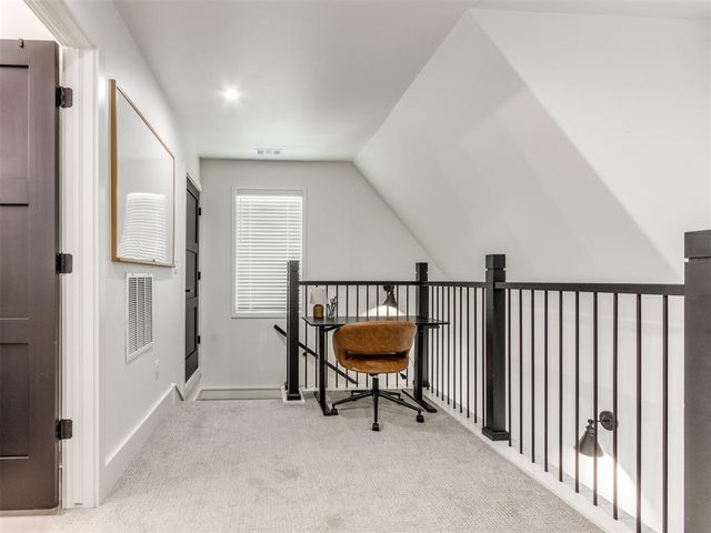 927 Pedalers Lane, Oklahoma City, OK 73108