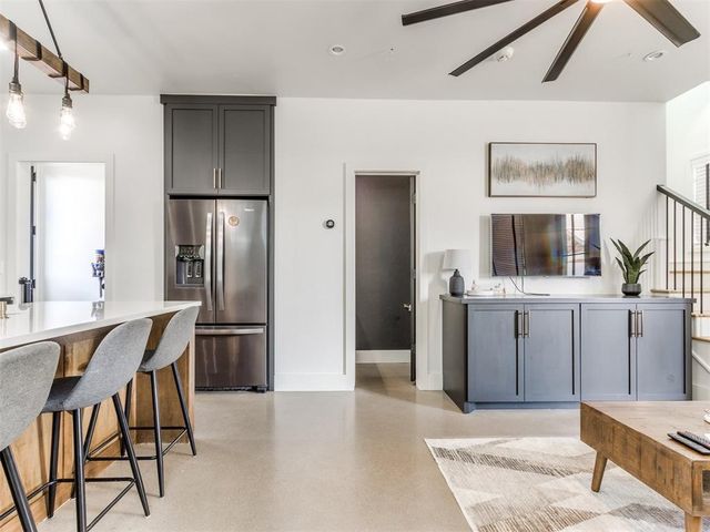 927 Pedalers Lane, Oklahoma City, OK 73108