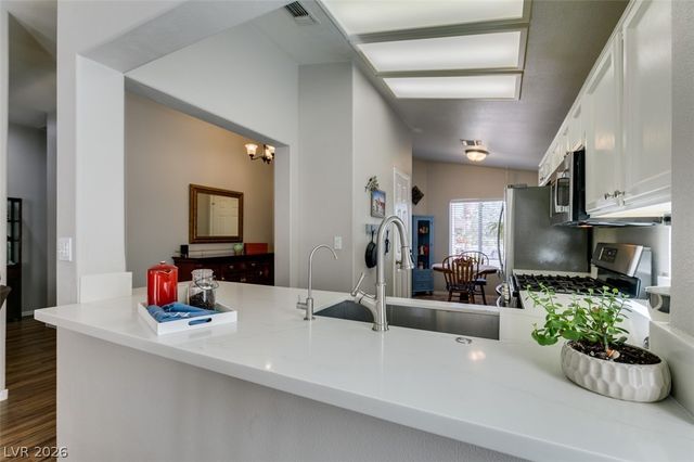 2187 Chapman Ranch Drive, Henderson, NV 89012