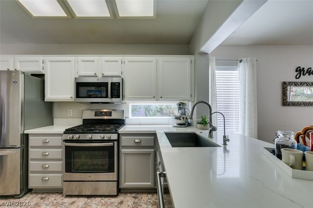 2187 Chapman Ranch Drive, Henderson, NV 89012