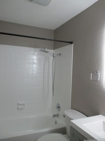 7126 Spring Flower, San Antonio, TX 78249