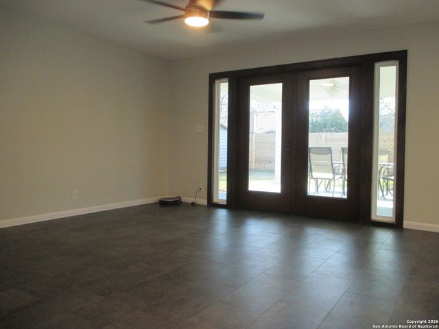 7126 Spring Flower, San Antonio, TX 78249