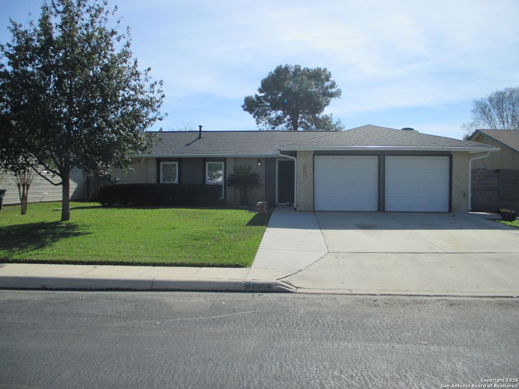 7126 Spring Flower, San Antonio, TX 78249