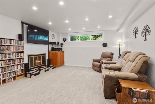 8512 NE 136th Street, Kirkland, WA 98034