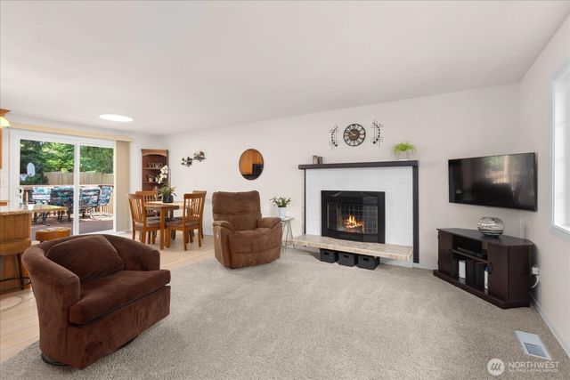 8512 NE 136th Street, Kirkland, WA 98034