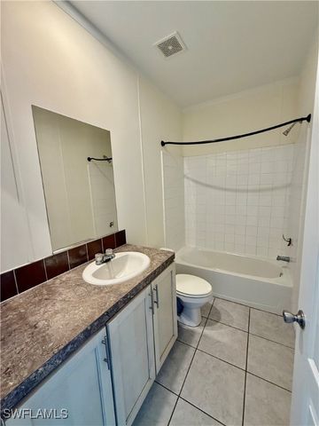 4660 43rd AVE NE, Naples, FL 34120