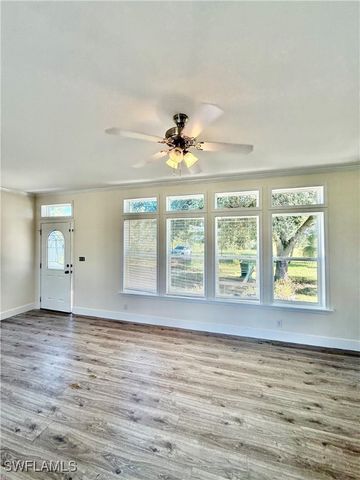 4660 43rd AVE NE, Naples, FL 34120
