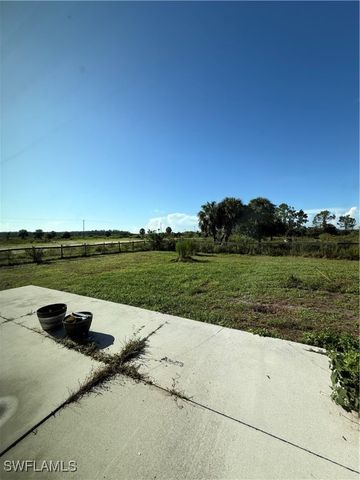 4660 43rd AVE NE, Naples, FL 34120