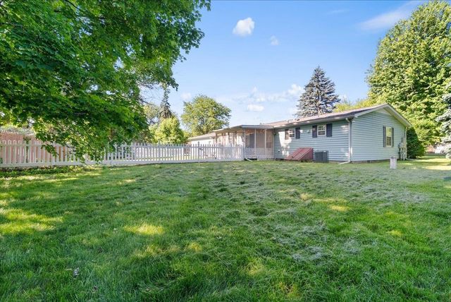 2460 Clairmont Drive, Owosso Twp, MI 48867