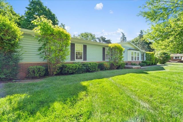 2460 Clairmont Drive, Owosso Twp, MI 48867