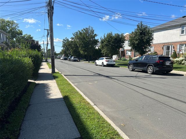 30 Woodside Avenue 30, West Harrison, NY 10604